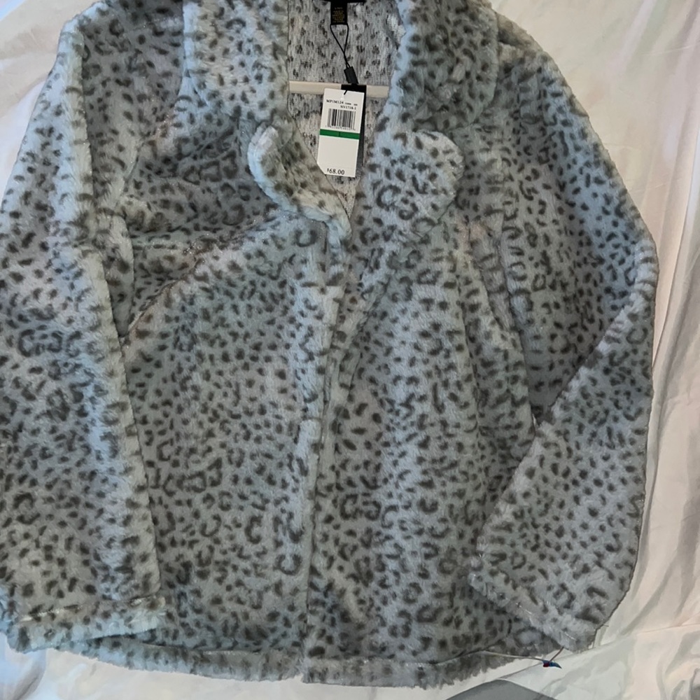 Melissa, Paige, fuzzy jacket sample